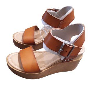 Zapatos para dama color carmelita tipo plataforma marca Ember Heels